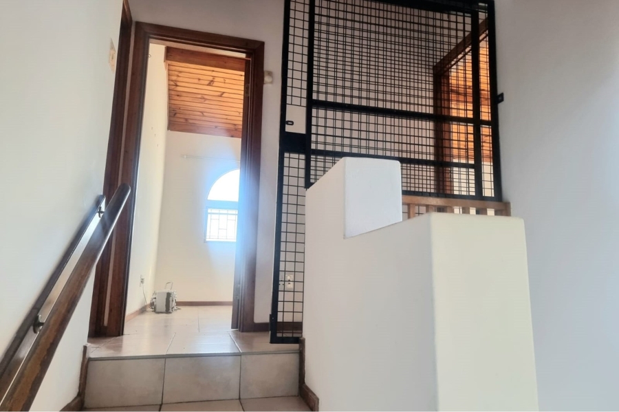 3 Bedroom Property for Sale in Amalinda Eastern Cape
